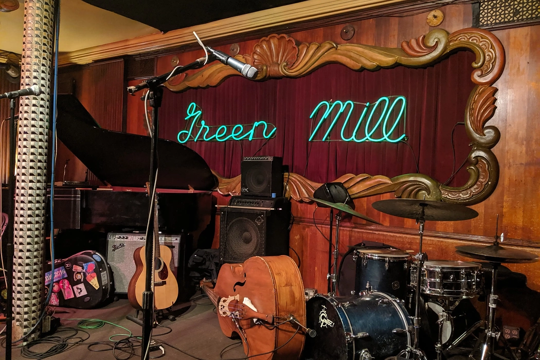 Green Mill Cocktail Lounge image